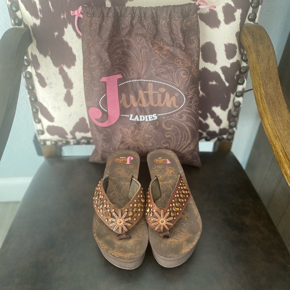 Justin Boots Women's Brown Studded Sandals